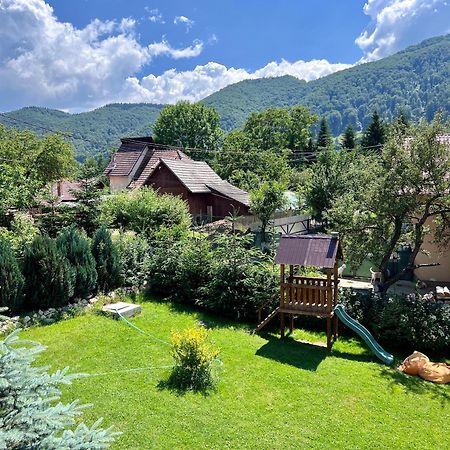Casa Centiu Hotel Bran  Bagian luar foto