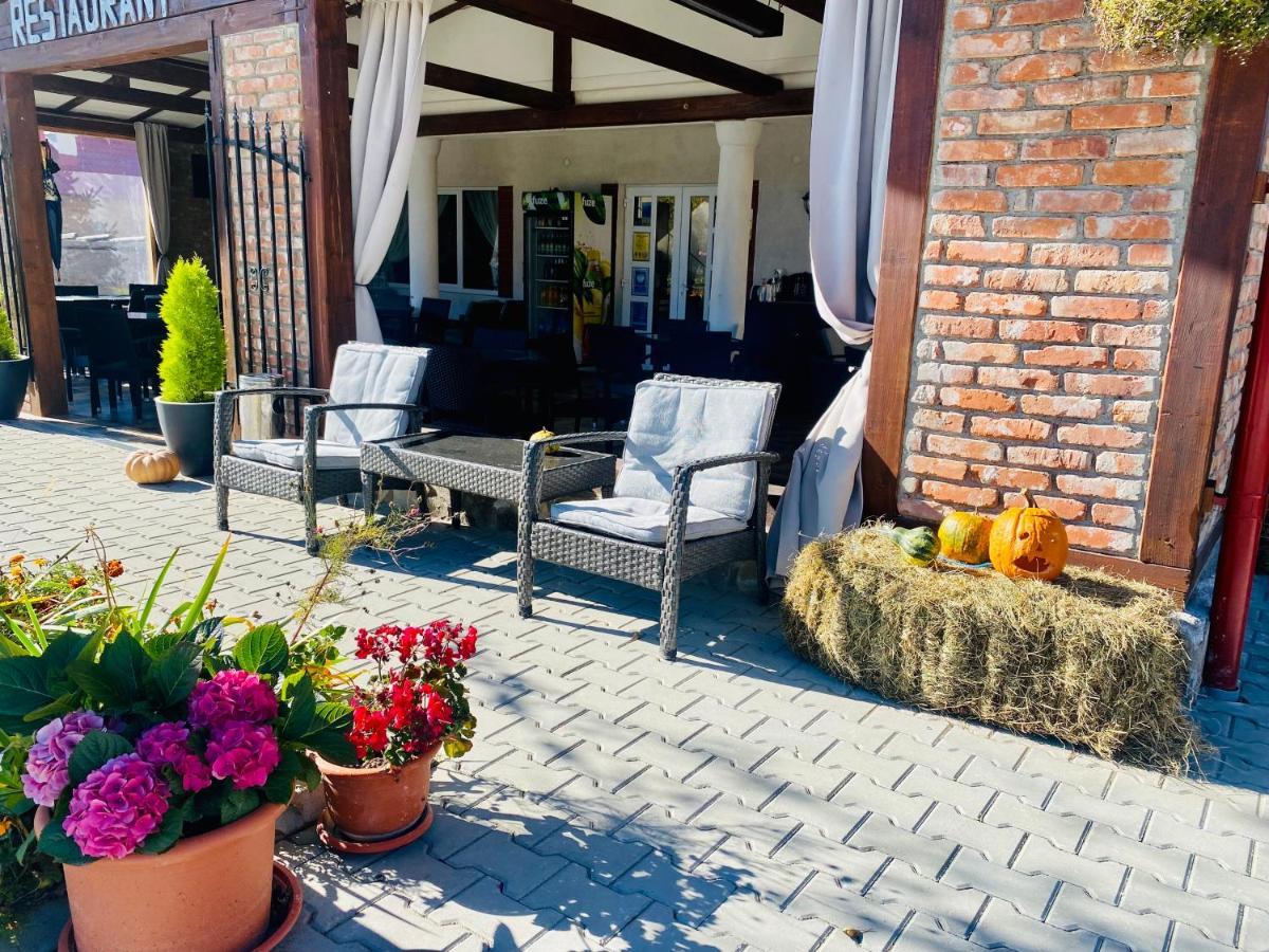 Casa Centiu Hotel Bran  Bagian luar foto