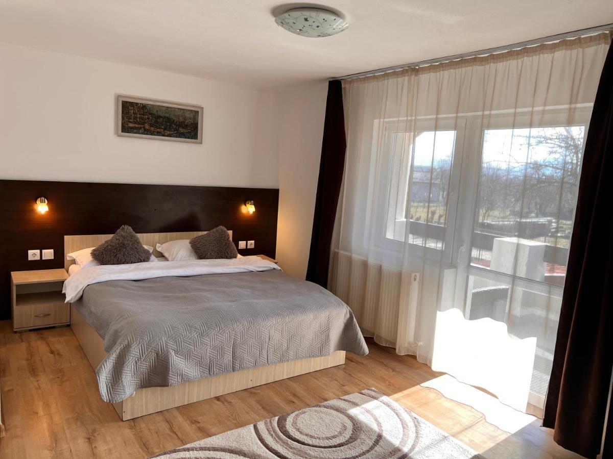 Casa Centiu Hotel Bran  Bagian luar foto