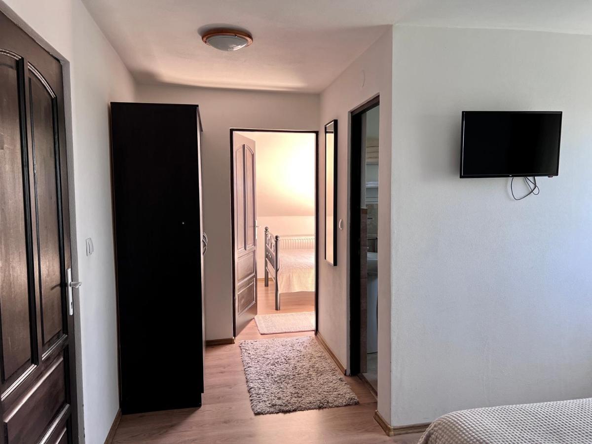 Casa Centiu Hotel Bran  Bagian luar foto
