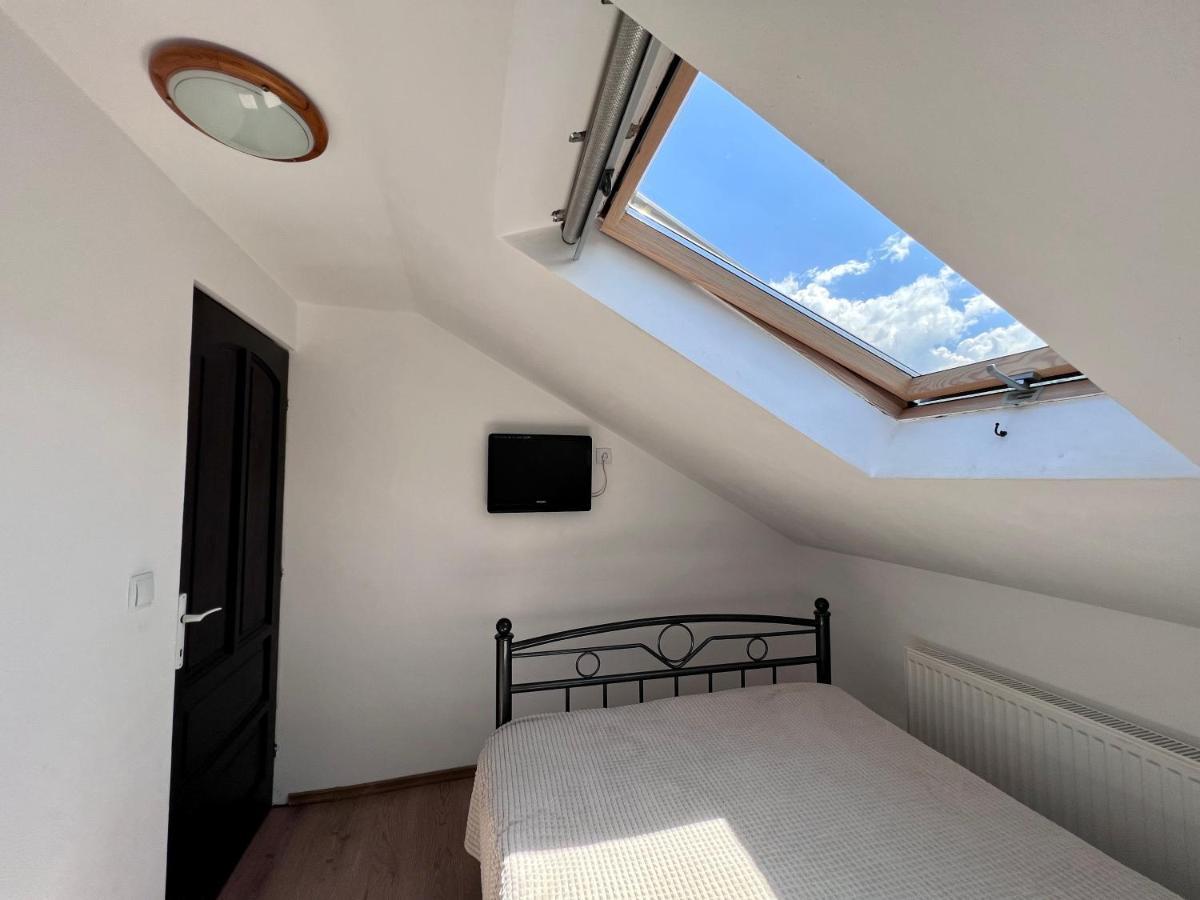 Casa Centiu Hotel Bran  Bagian luar foto