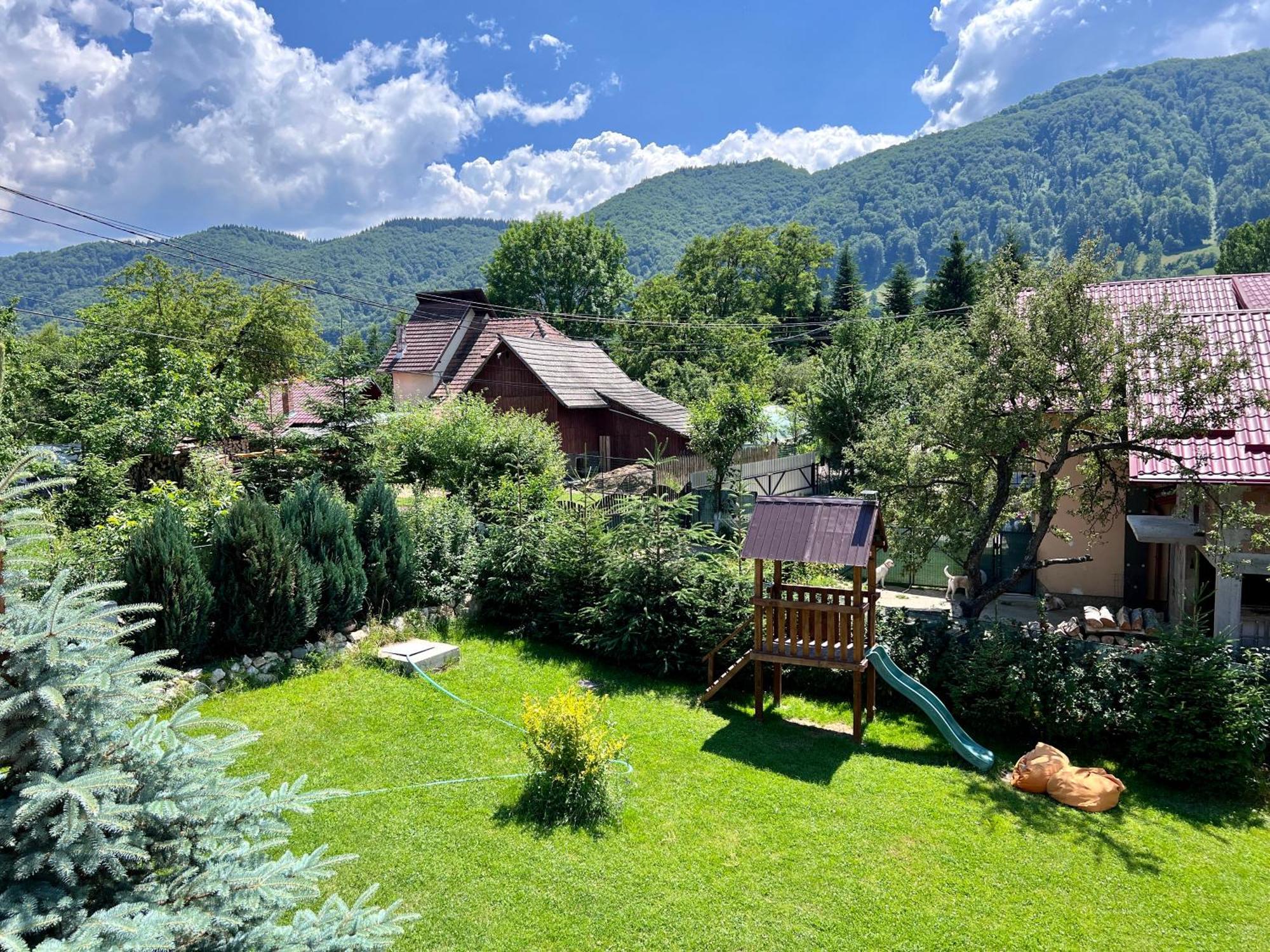 Casa Centiu Hotel Bran  Bagian luar foto