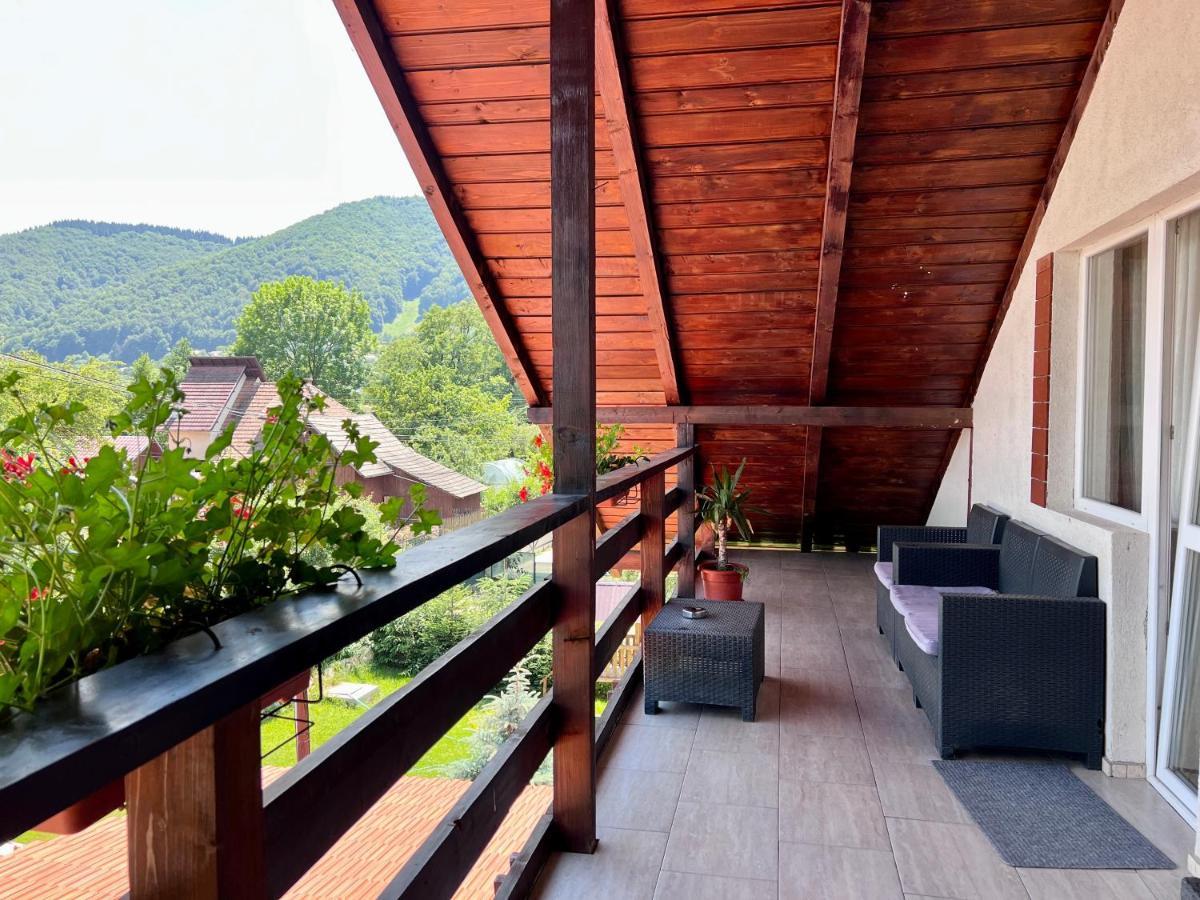 Casa Centiu Hotel Bran  Bagian luar foto