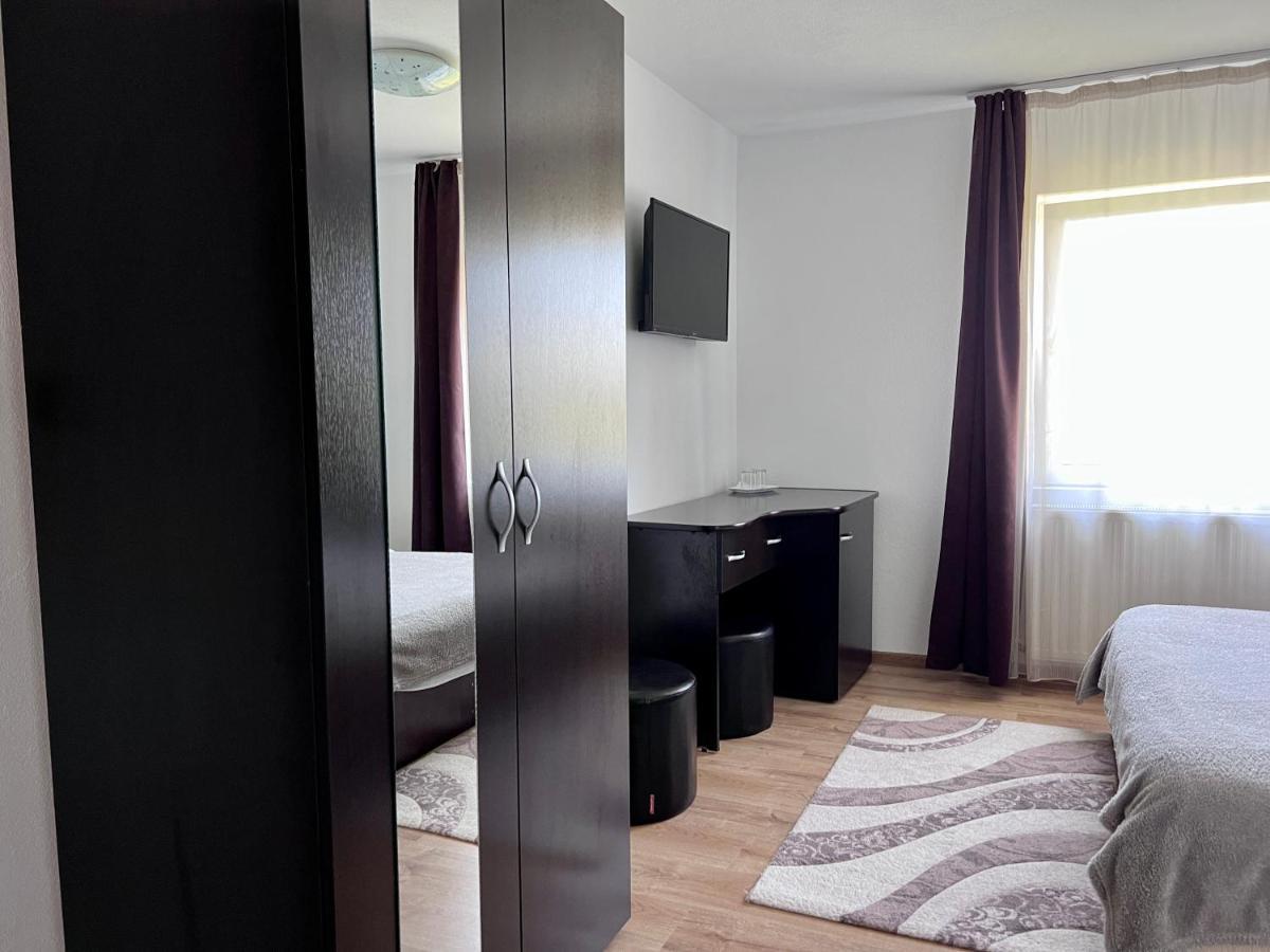 Casa Centiu Hotel Bran  Bagian luar foto