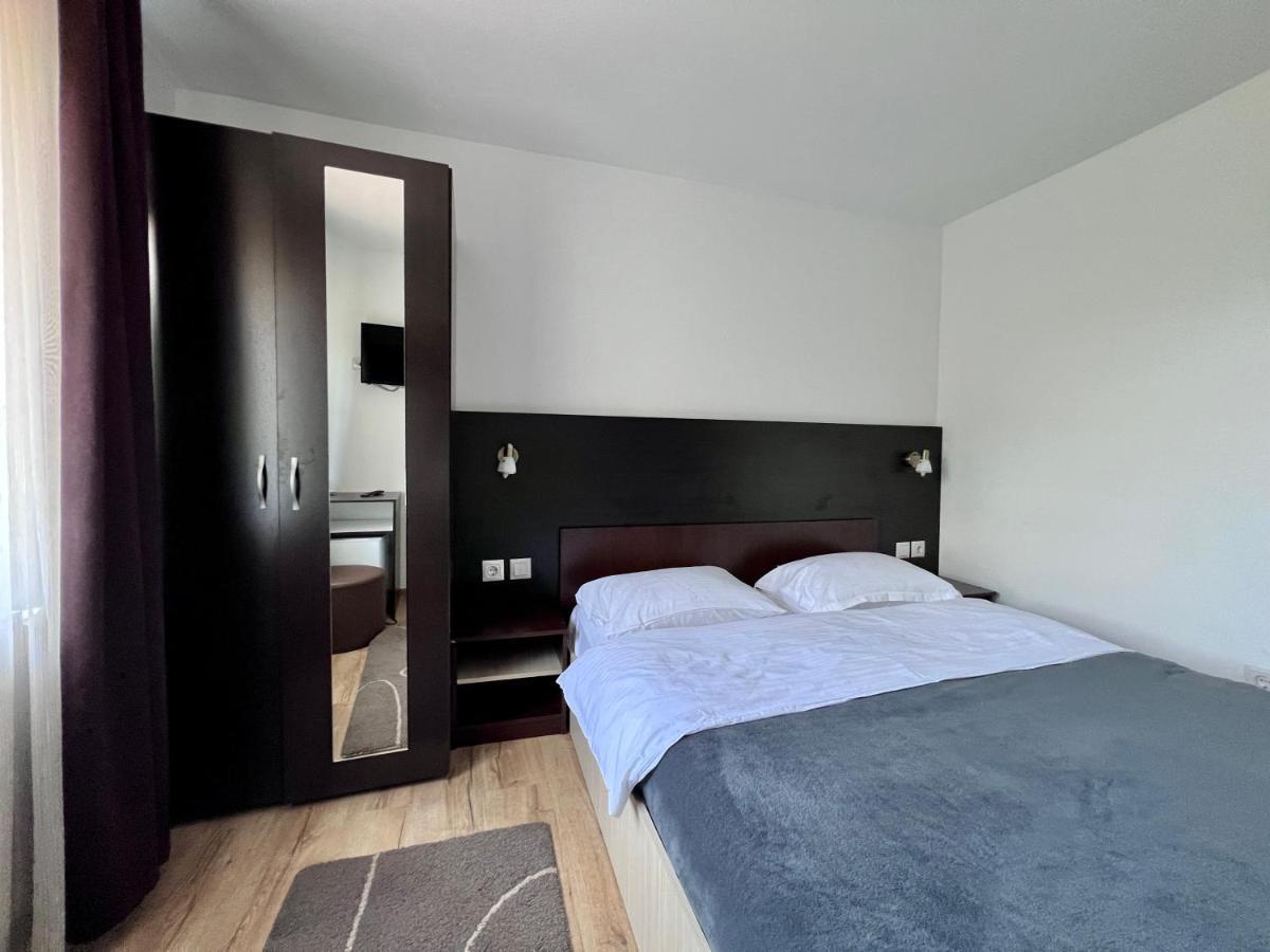 Casa Centiu Hotel Bran  Bagian luar foto