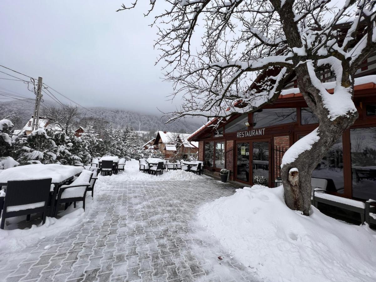 Casa Centiu Hotel Bran  Bagian luar foto